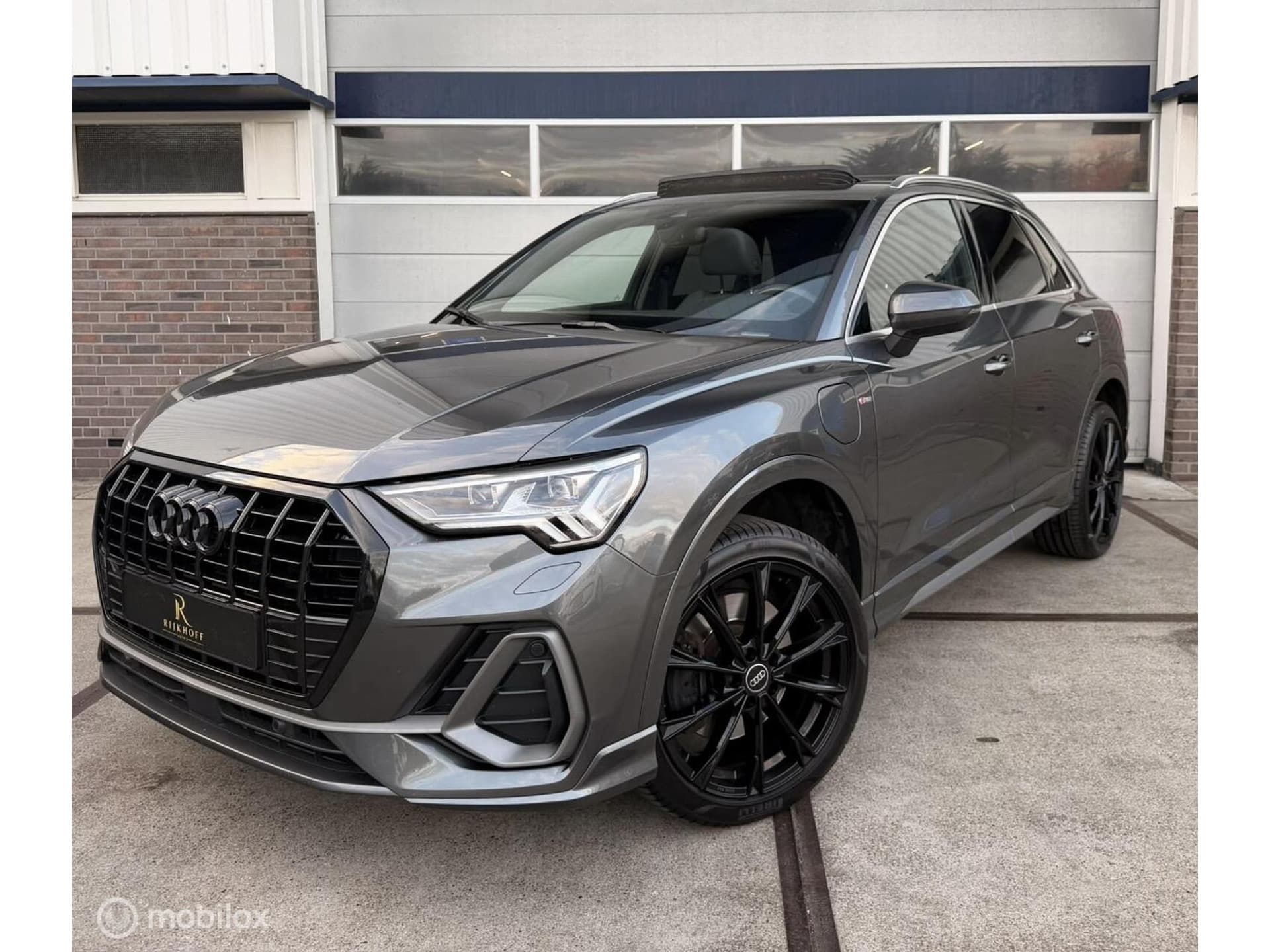 Audi Q3 45 TFSI e| 3x S-line |Pano | Camera | Carplay |Trekh, overig, vooraanzicht